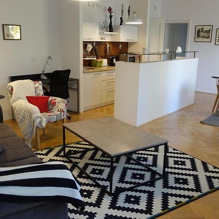 The Riverside Apartment - Downtown SJJ Buitenkant foto