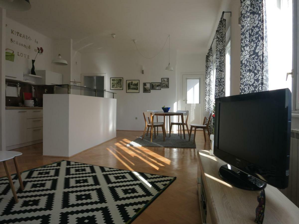 The Riverside Apartment - Downtown SJJ Buitenkant foto